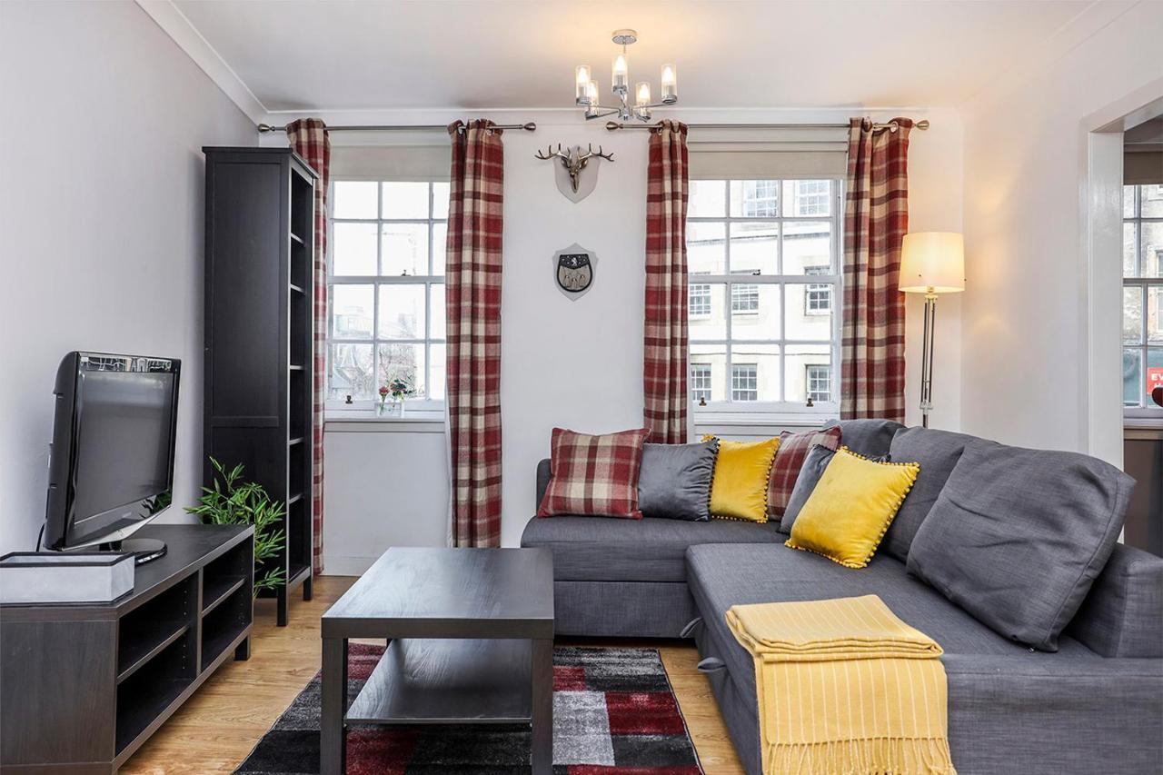 Joivy 1 Bed Flat, Heart Of Grassmarket Эдинбург Экстерьер фото