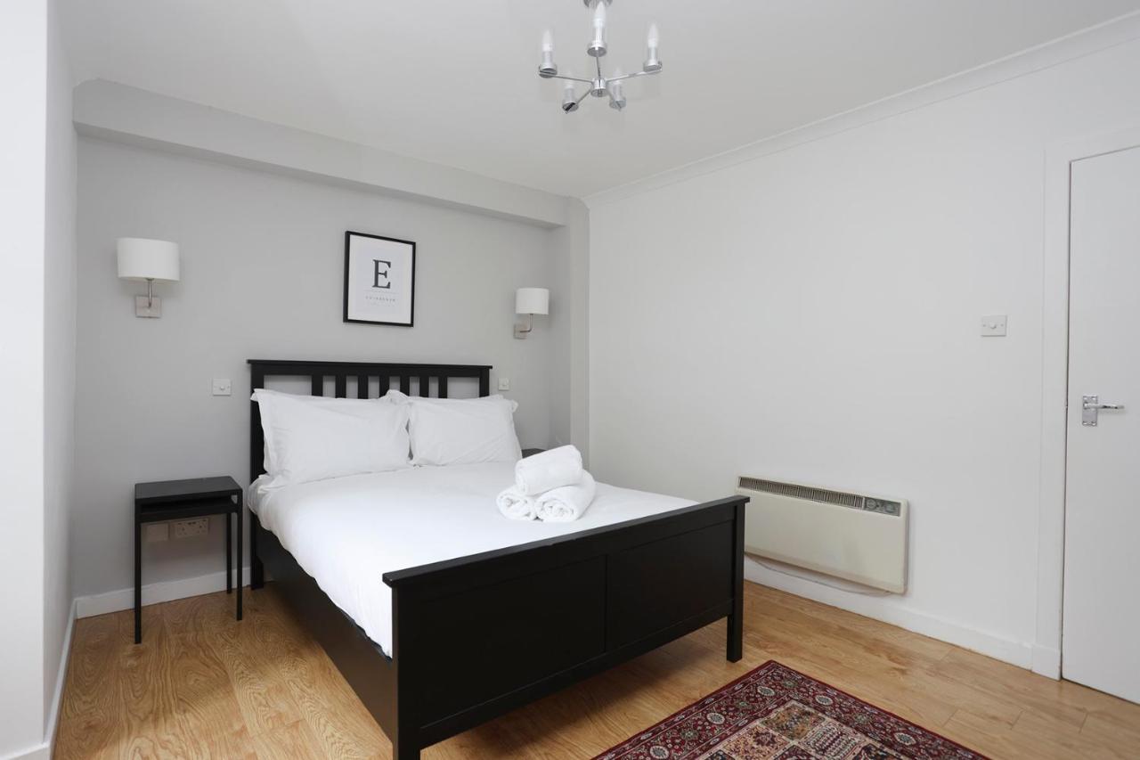 Joivy 1 Bed Flat, Heart Of Grassmarket Эдинбург Экстерьер фото
